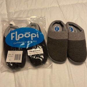 Two (2) pairs of Floopi Slippers size Large US 9-10